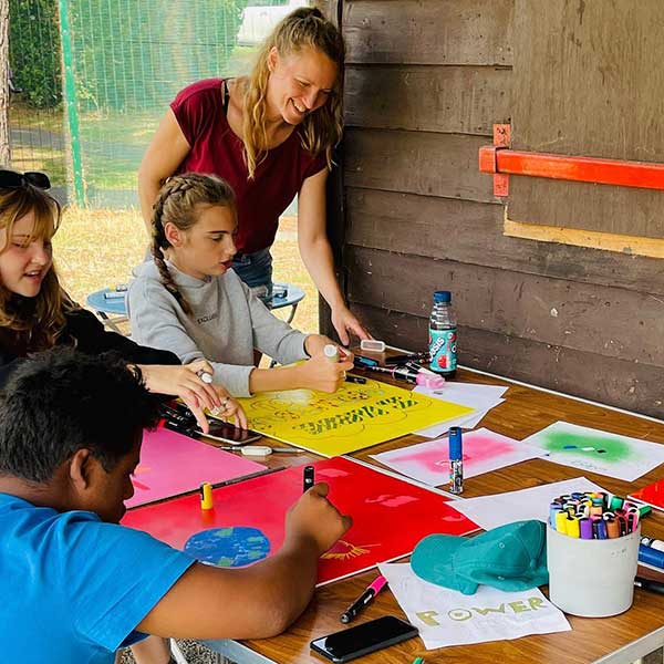 Amanda Rigby workshop leader facilitator drawing emotions with young people